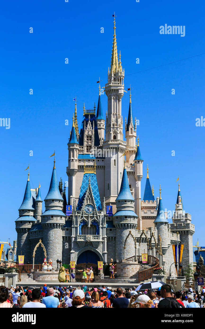 Walt Disney's Magic Kingdom theme park, showing the fairytale castle, Orlando, Florida, USA Stock Photo