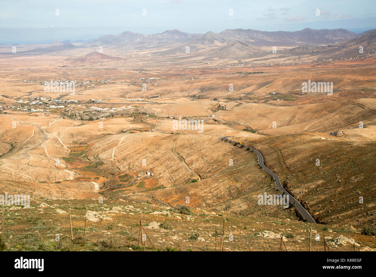 Roading running across barren interior, Valle de Santa Ines ...