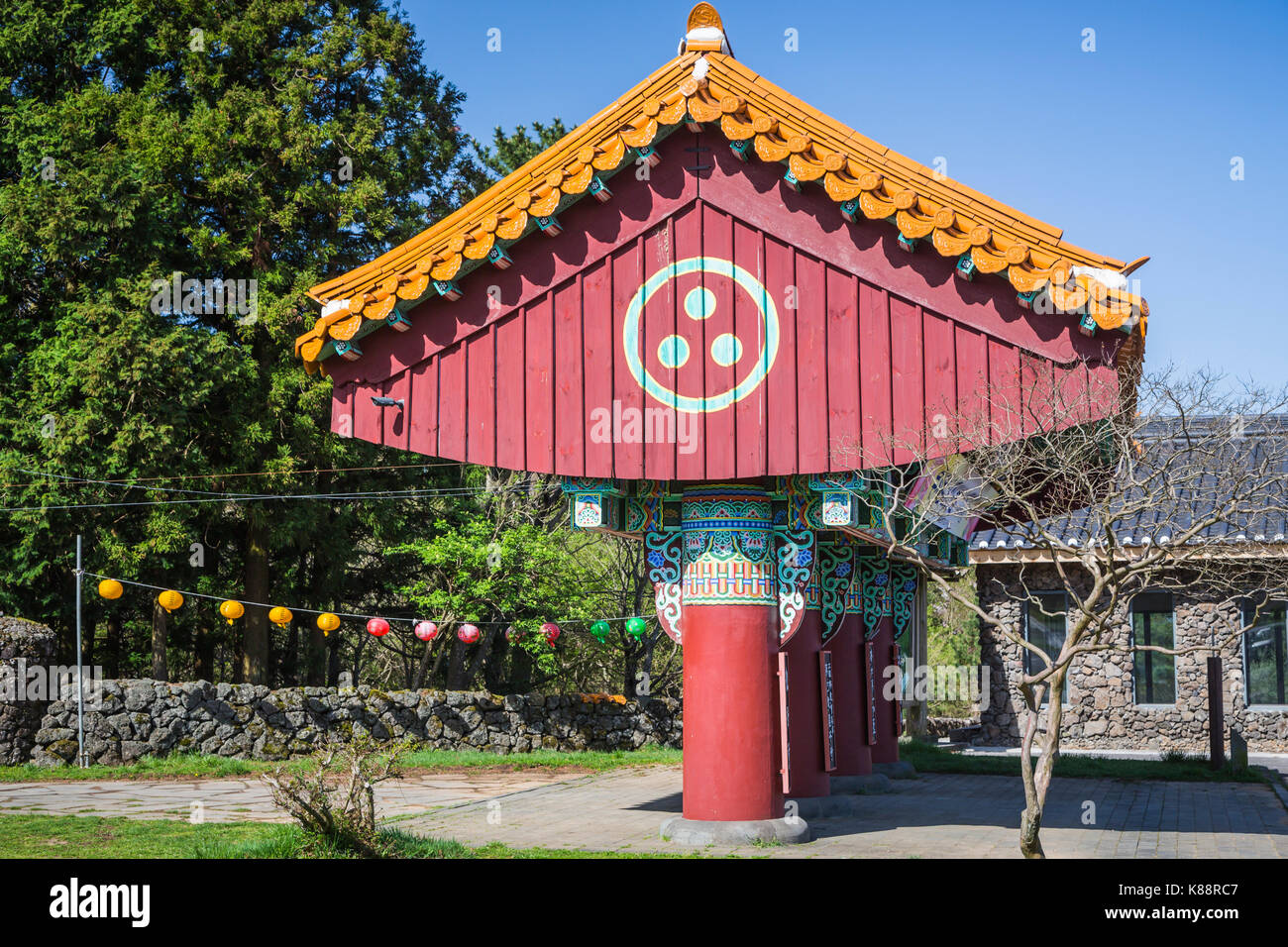 The entrance to the Gwaneumsa Temple at the foot of Mt. Halla in Ara-dong in Jeju City, Jeju Island, South Korea, Asia. Stock Photo