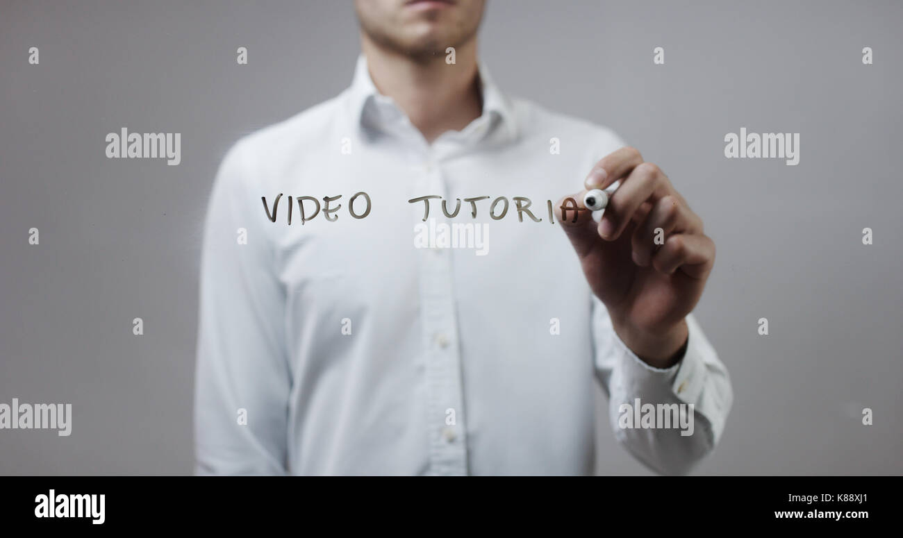 Tutorial Man Video tutorial hi-res stock photography and images - Alamy