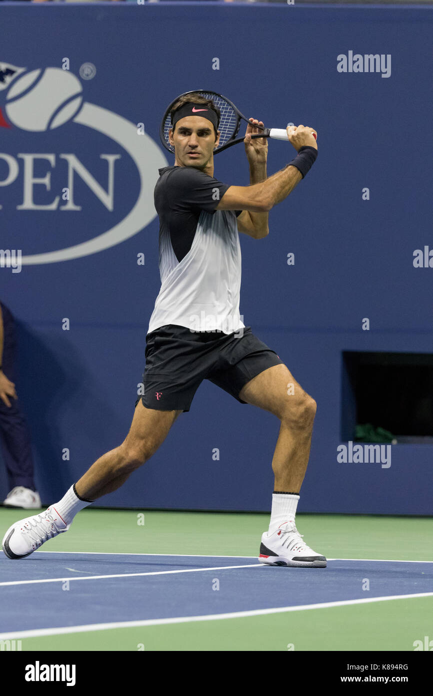 Roger Federer (SWI) competing at the 2017 US Open Tennis Championships  Stock Photo - Alamy