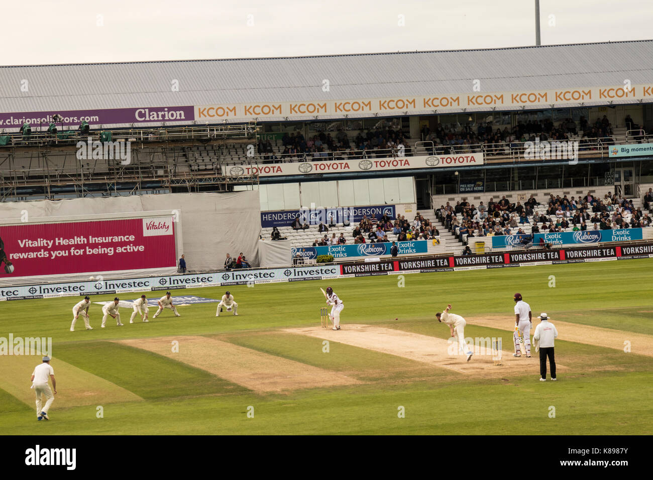 Headingley cricket ground hires stock photography and images Alamy