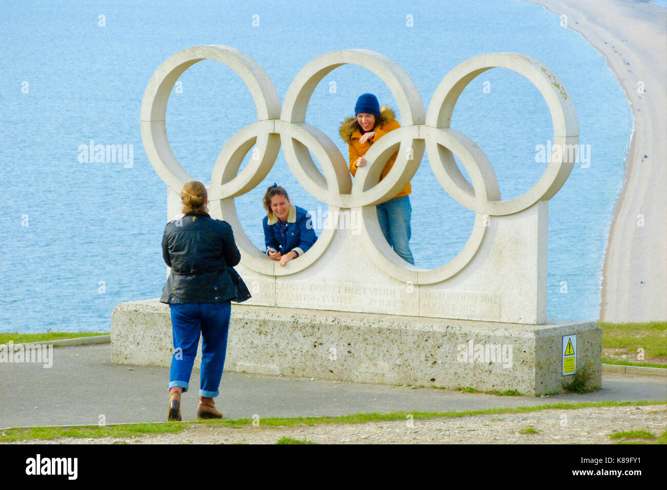 Isle of Portland, UK. 18th Sep, 2017. Young women pose for photographs