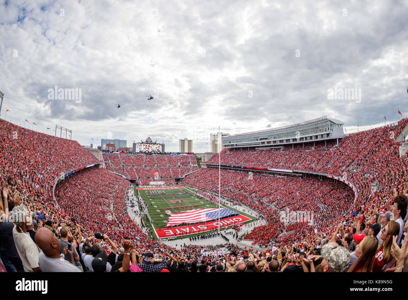 Ohio Stadium, Columbus, OH, USA. 16th Sep, 2017. US Army blackhawk helicopters fly over Ohio Stadium in an NCAA football game between the Ohio State Buckeyes and the Army Black Knights at Ohio Stadium, Columbus, OH. Adam Lacy/CSM/Alamy Live News Stock Photo