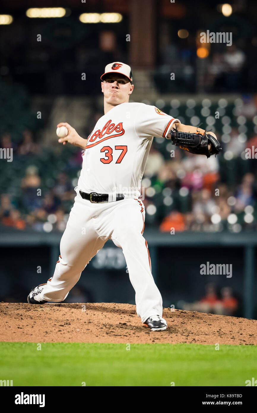 Baltimore, Maryland, USA. 18th Sep, 2017. Baltimore Orioles starting pitcher Dylan Bundy (37) throws during MLB game between Boston Red Sox and Baltimore Orioles at Oriole Park at Camden Yards in Baltimore, Maryland. Scott Taetsch/CSM/Alamy Live News Stock Photo