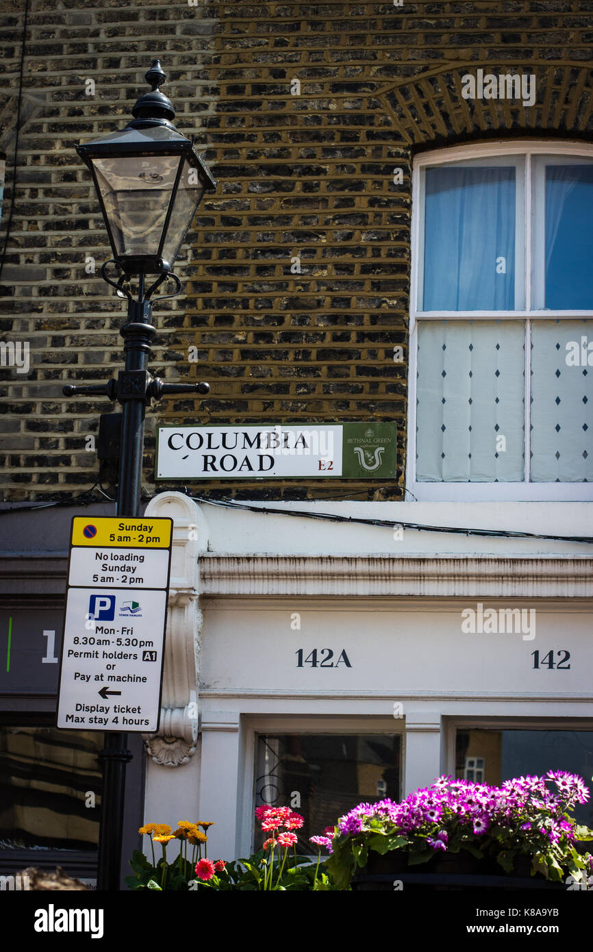 The Columbia Road sign overlooks the famous flower narket Stock Photo