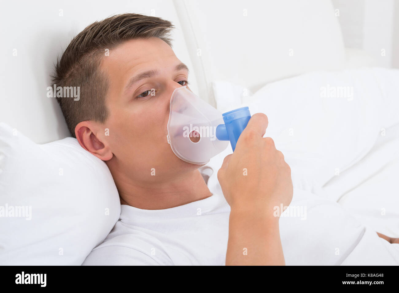 Download Oxygen Mask Home High Resolution Stock Photography And Images Alamy PSD Mockup Templates