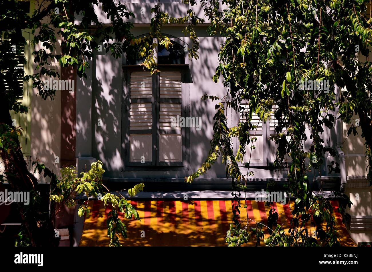 Asian corner shop hi-res stock photography and images - Alamy