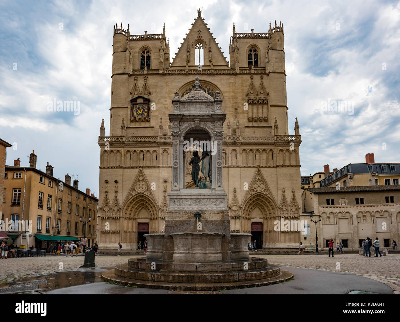 Cathedral Saint-Jean-Baptiste de Lyon with his fountain, Roman Catholic church located on Place Saint-Jean in Lyon, France Stock Photo
