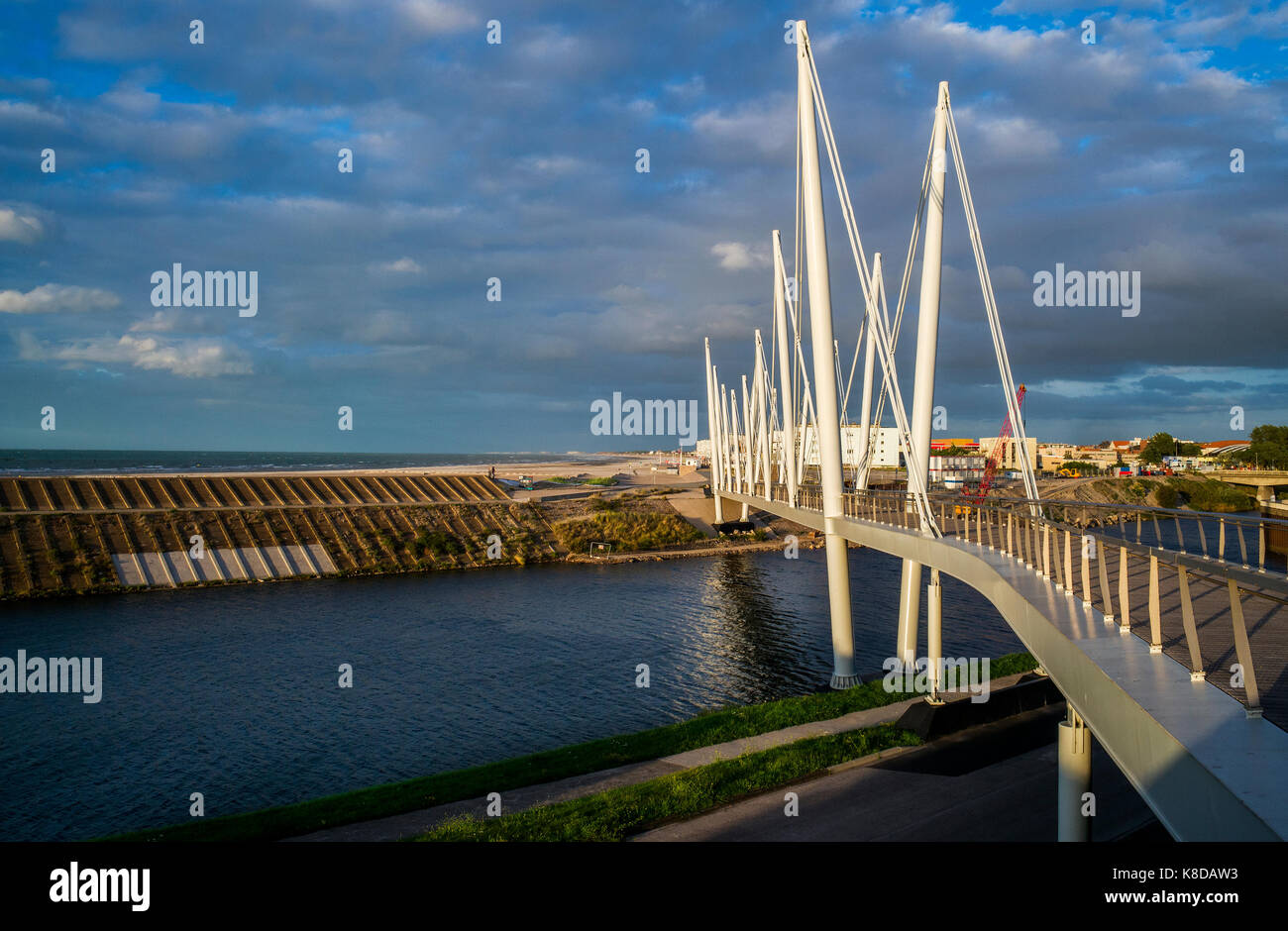 the Passarella du Grand Large - Large Bridge - in Dunkirk Stock Photo