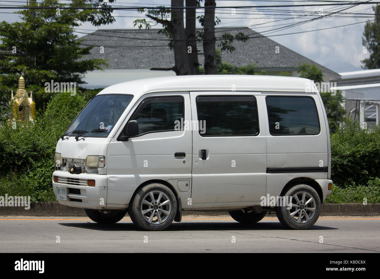 Suzuki mini van hi-res stock photography and images - Alamy