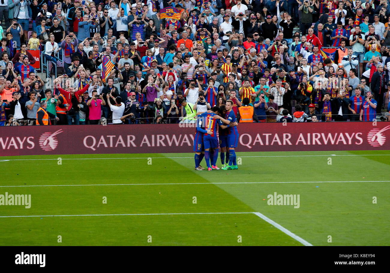 Barcelona v Villarreal at the Camp Nou Stadium - 6th May 2017. Barcelona players celebrating goal scored by Leo Messi. Stock Photo