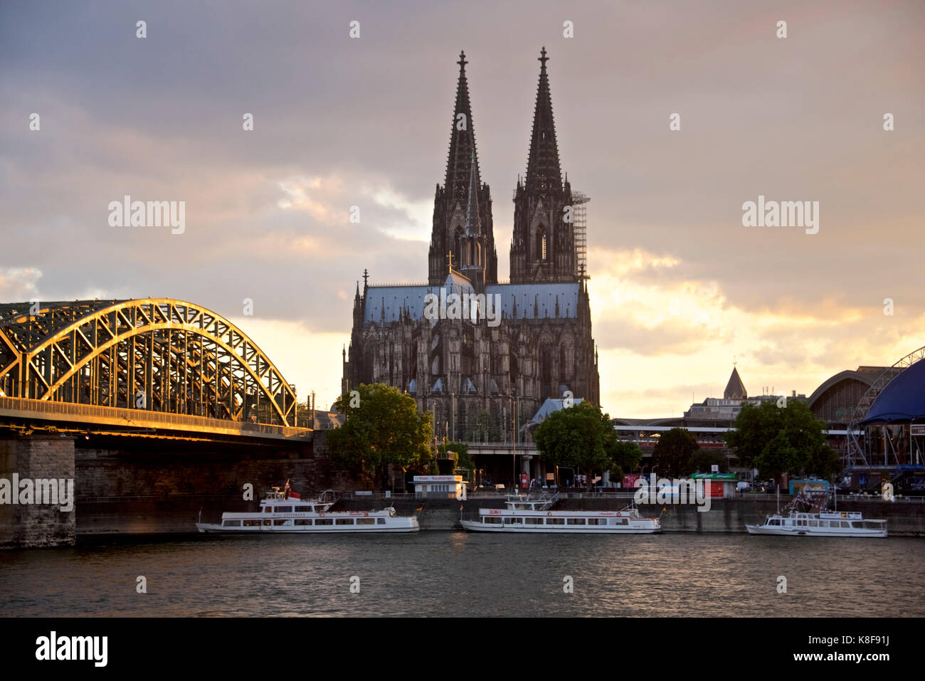 Cologne Cathedral at Sunset Stock Photo - Alamy