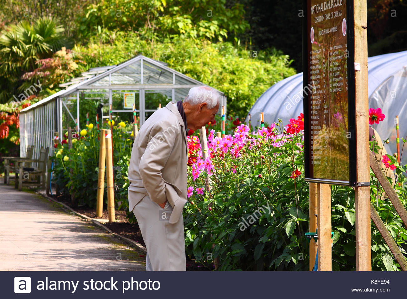 Golden Acre Park Leeds High Resolution Stock Photography and Images - Alamy