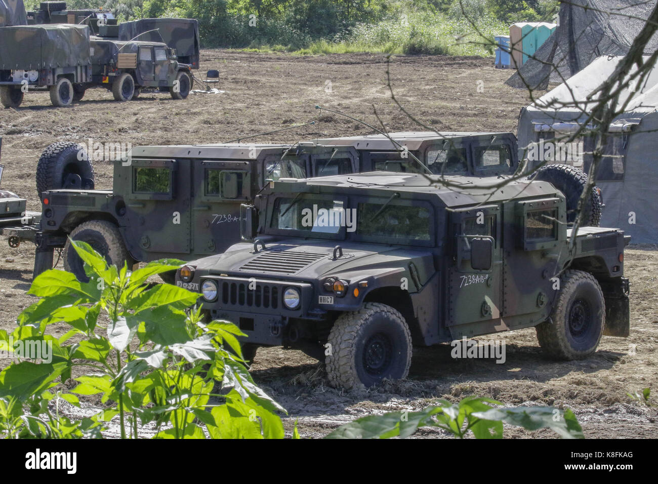 Paju, Gyeonggi, South Korea. 26th Aug, 2017. U.S. Army soldiers prepare for their military exercise in Paju, South Korea, near the border with North Korea, Saturday, Aug. 26, 2017. Three North Korea short-range ballistic missiles failed on Saturday, U.S. military officials said, which, if true, would be a temporary setback to Pyongyang's rapid nuclear and missile expansion drills and simulated or tabletop battle plans. Credit: Seung Il Ryu/ZUMA Wire/Alamy Live News Stock Photo