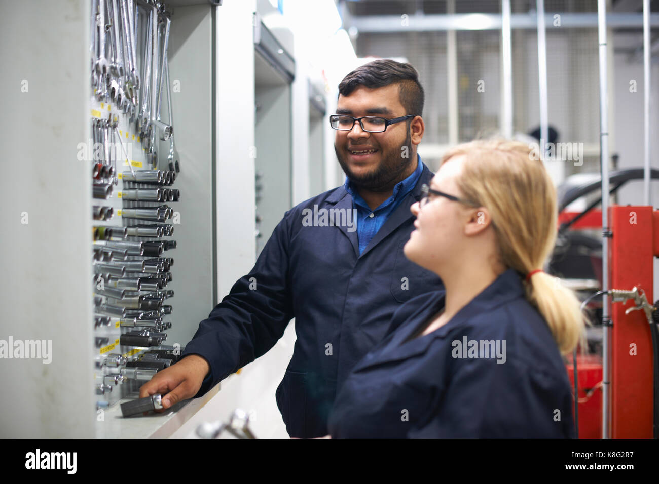 Car maintenance hi-res stock photography and images - Alamy