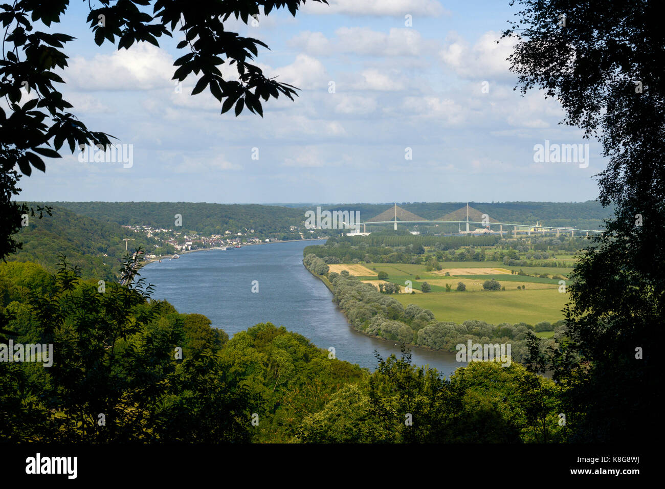 The River Seine viewed from the viewpoint of Villequier, town of the 'Boucles de la Seine Normande' Regional Nature Reserve. In the background, Caudeb Stock Photo