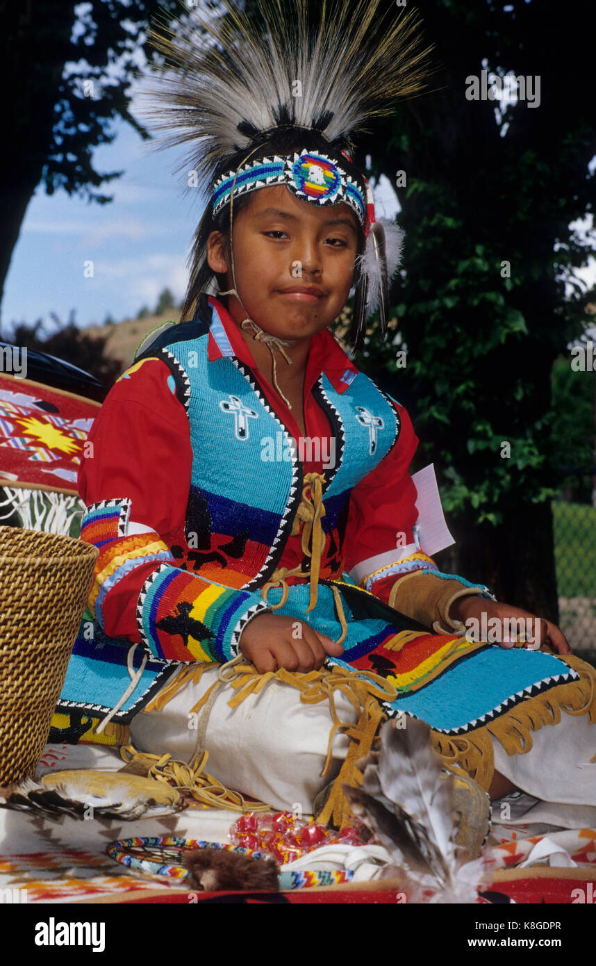 PiUmeSha Treaty Days parade, Warm Springs Indian Reservation, Oregon