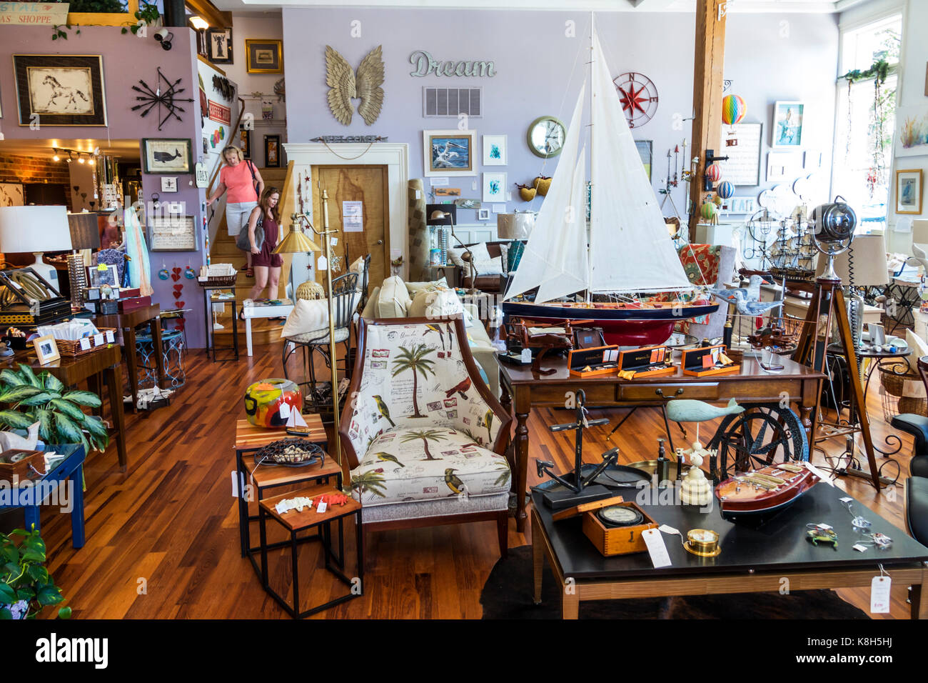 Wilmington North Carolina,North Front Street,historic district,downtown