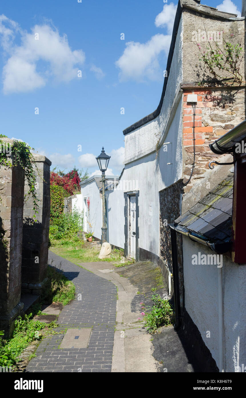 Old buildings in Guildhall Yard in Totnes, Devon Stock Photo