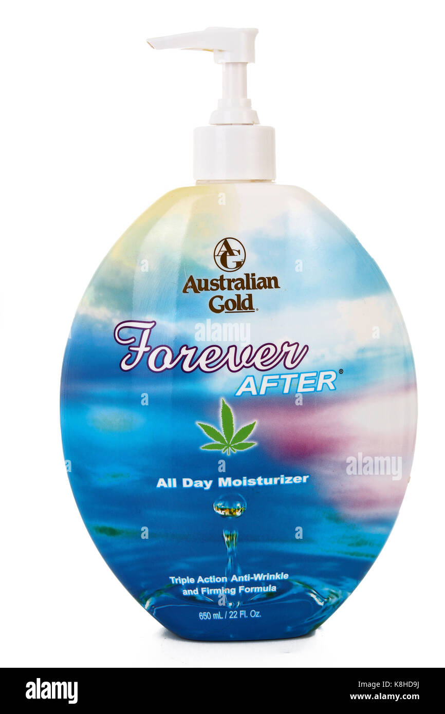 Australian gold body cream Stock Photo - Alamy