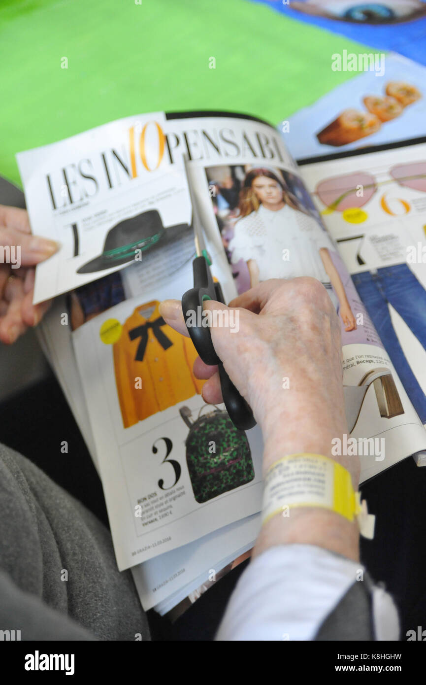 Hospital art therapy hires stock photography and images Alamy