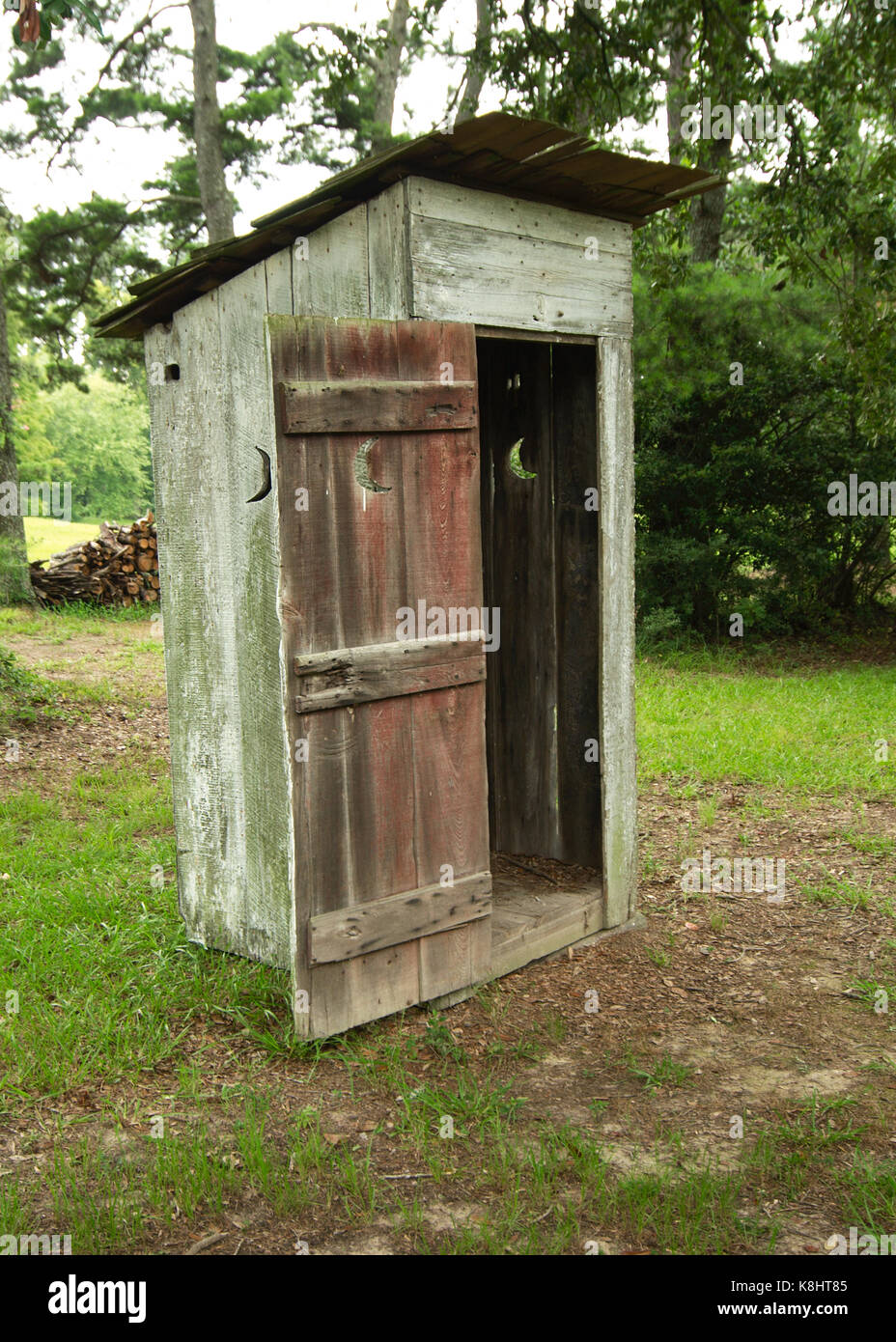 Baton Rouge, Louisiana, USA - 2016: A latrine at LSU Rural Life Museum, an outdoor museum of Louisiana history. Stock Photo