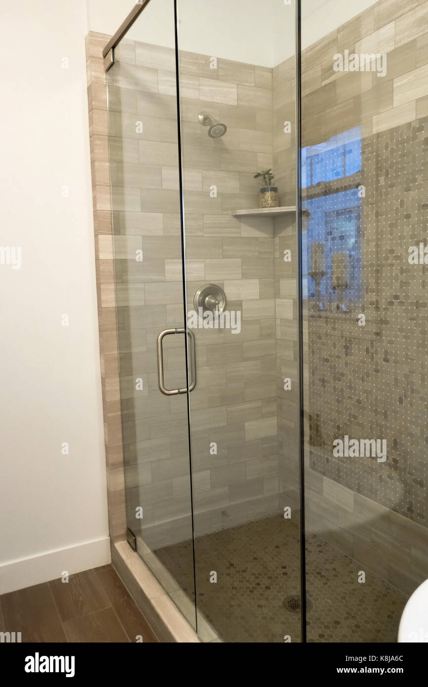 Shower door hires stock photography and images Alamy