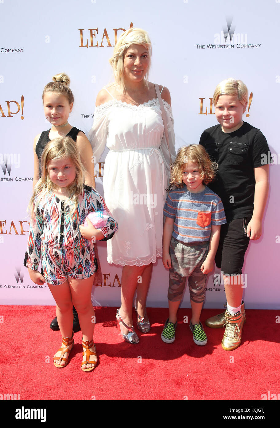 Stella doreen mcdermott and liam aaron mcdermott hires stock