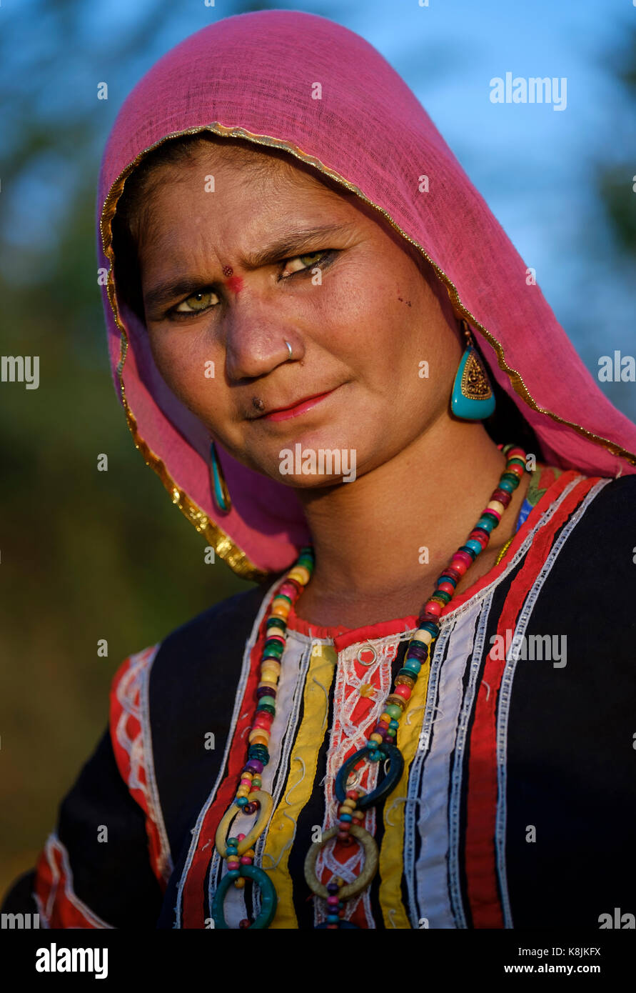 Indian woman in saree hi-res stock photography and images - Alamy