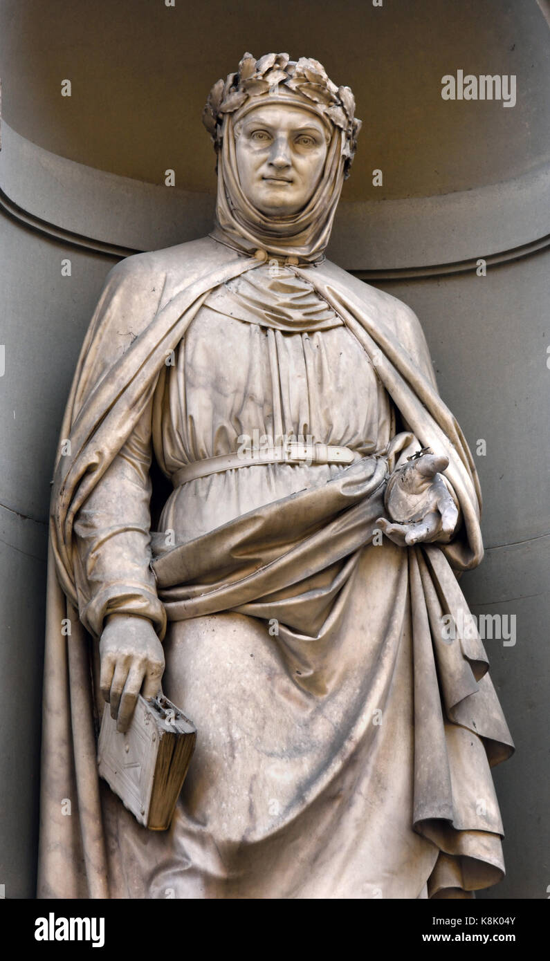 Giovanni Boccaccio  1313 –1375 Italian, writer, poet, correspondent of Petrarch, and an important Renaissance humanist. Boccaccio wrote  The Decameron and On Famous Women. Statue at the Uffizi Gallery in Florence, Tuscany Italy. by Odoardo Fantacchiotti Stock Photo