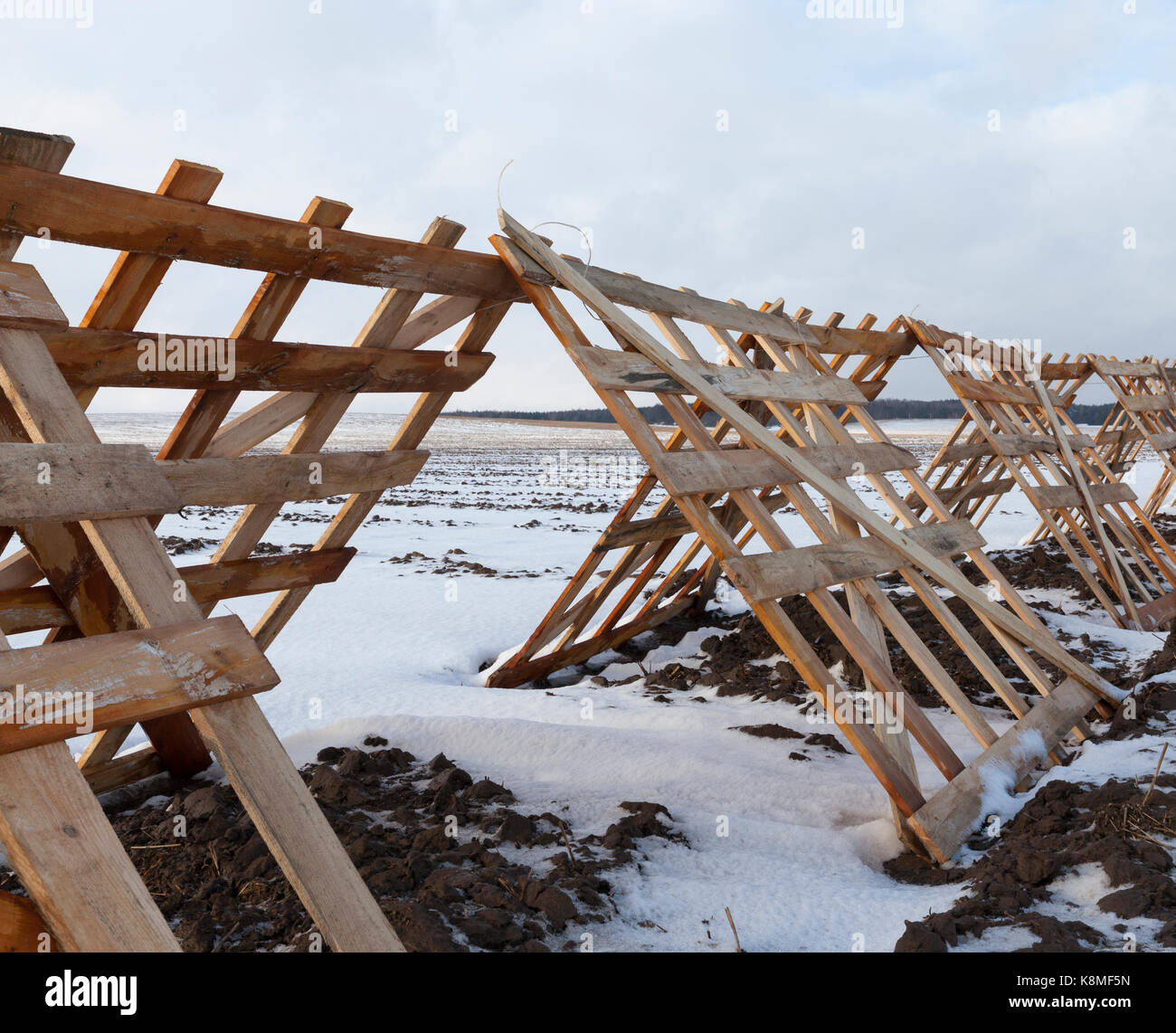 Old white wooden fences hi-res stock photography and images - Alamy