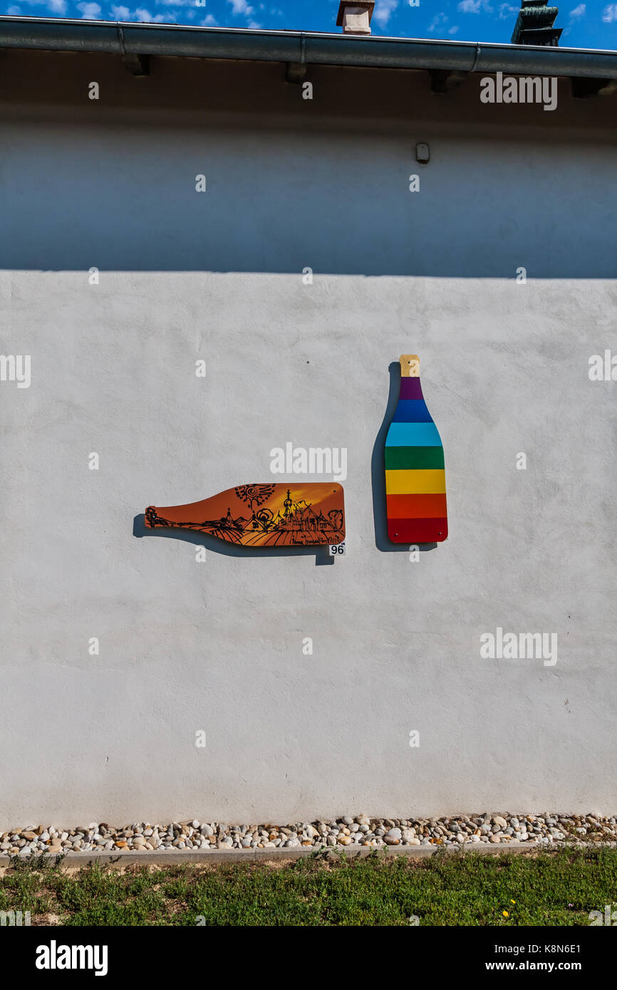 Distinctive sign hi-res stock photography and images - Alamy