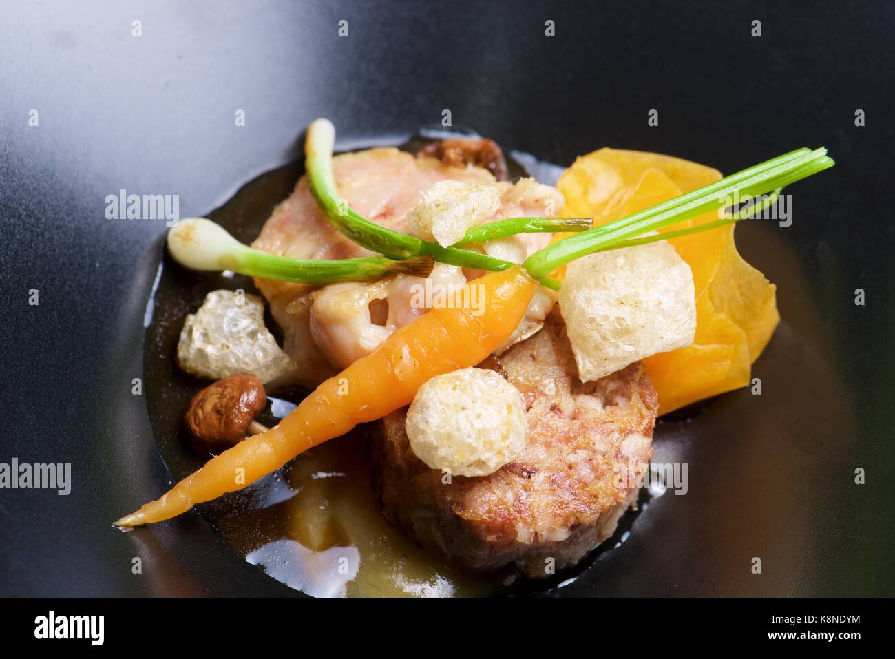Trotters lamb with vegetables Stock Photo - Alamy