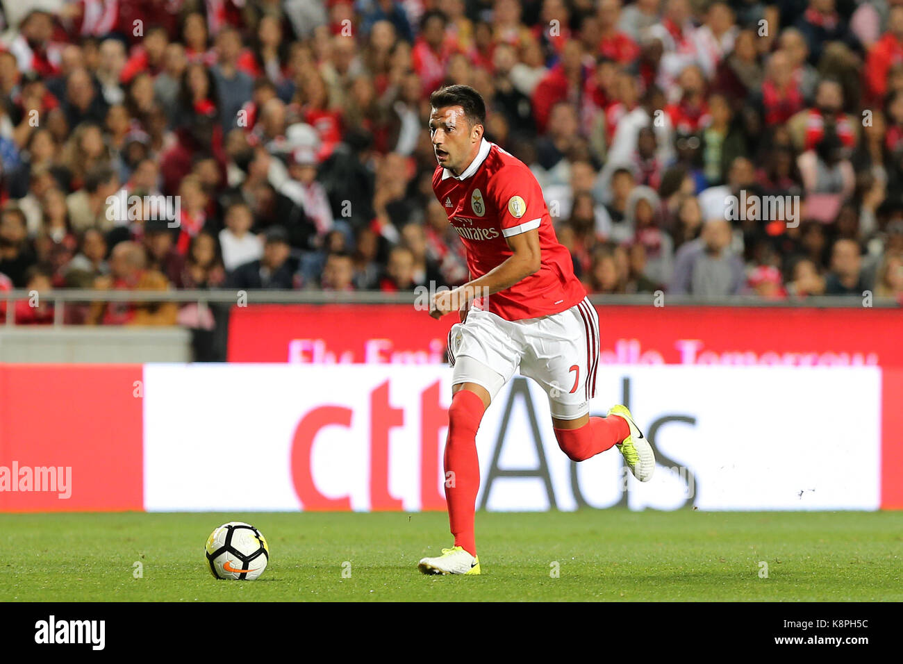 Lisbon, Portugal. 20th Sep, 2017. Benfica's midfielder Andreas Samaris from Greece during the Portuguese Cup 2017/18 match between SL Benfica v SC Braga, at Luz Stadium in Lisbon on September 20, 2017. Credit: Bruno Barros/Alamy Live News Stock Photo