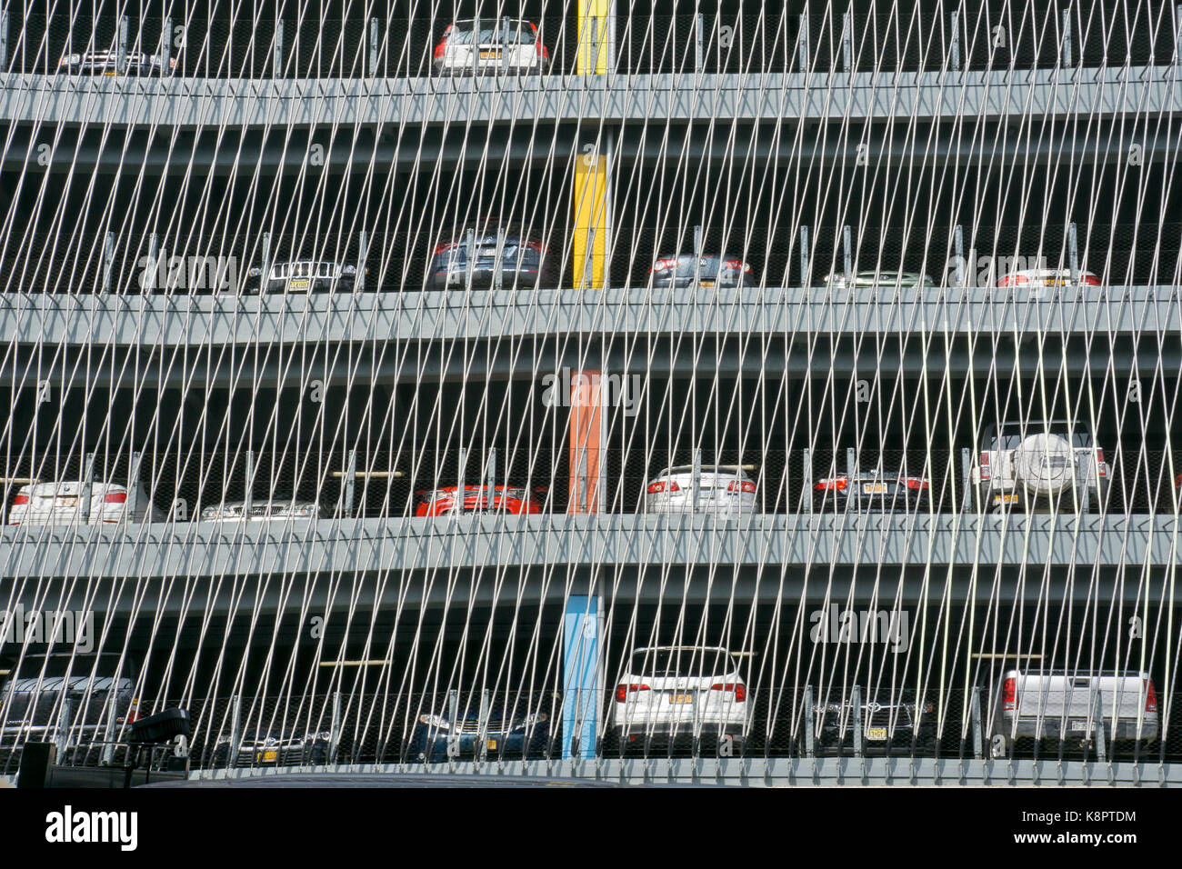 Outside exterior parking lot hi-res stock photography and images - Alamy