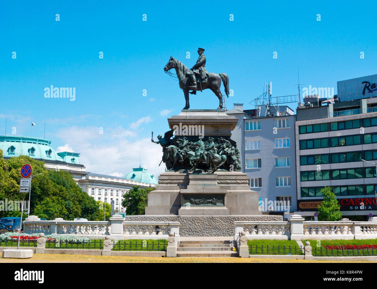 Monument to the Czar Osvoboditel, Monument to Alexander II, from 1904,  Pl Narodno sabranie, Sofia, Bulgaria Stock Photo