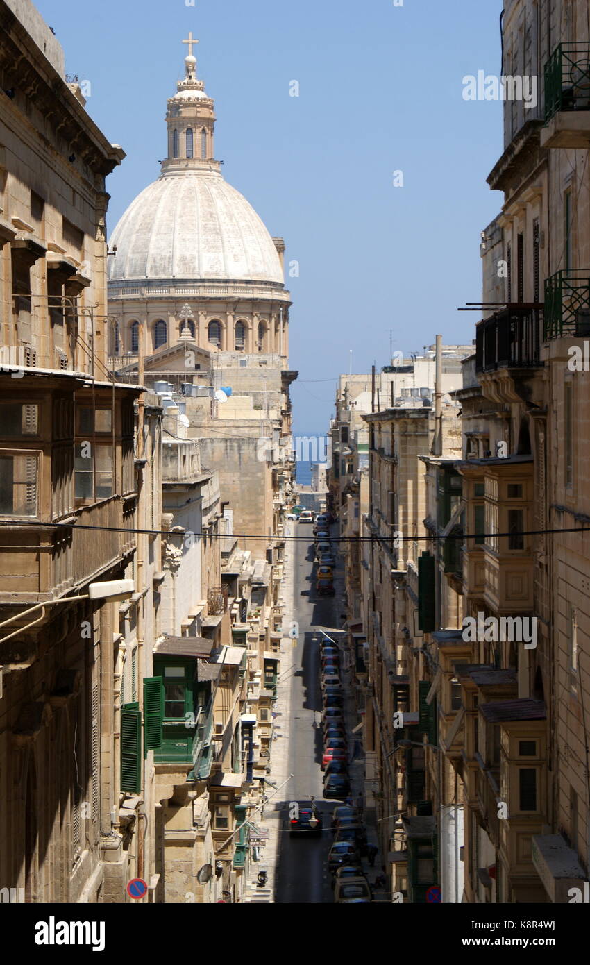 View down Archbishop street (Triq L'Arcisqof), Valletta, Malta Stock Photo