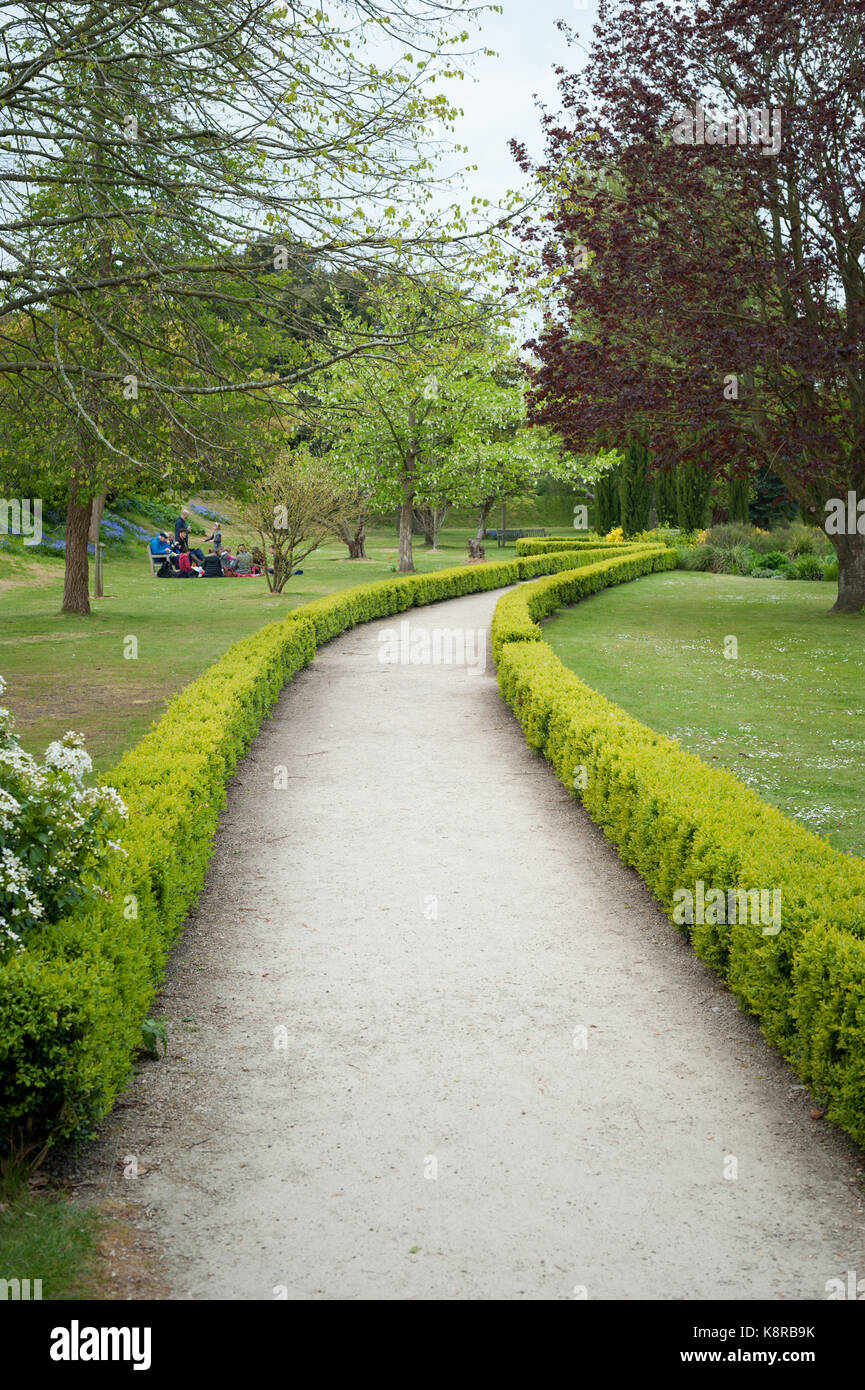 Gravel Path Uk High Resolution Stock Photography And Images Alamy