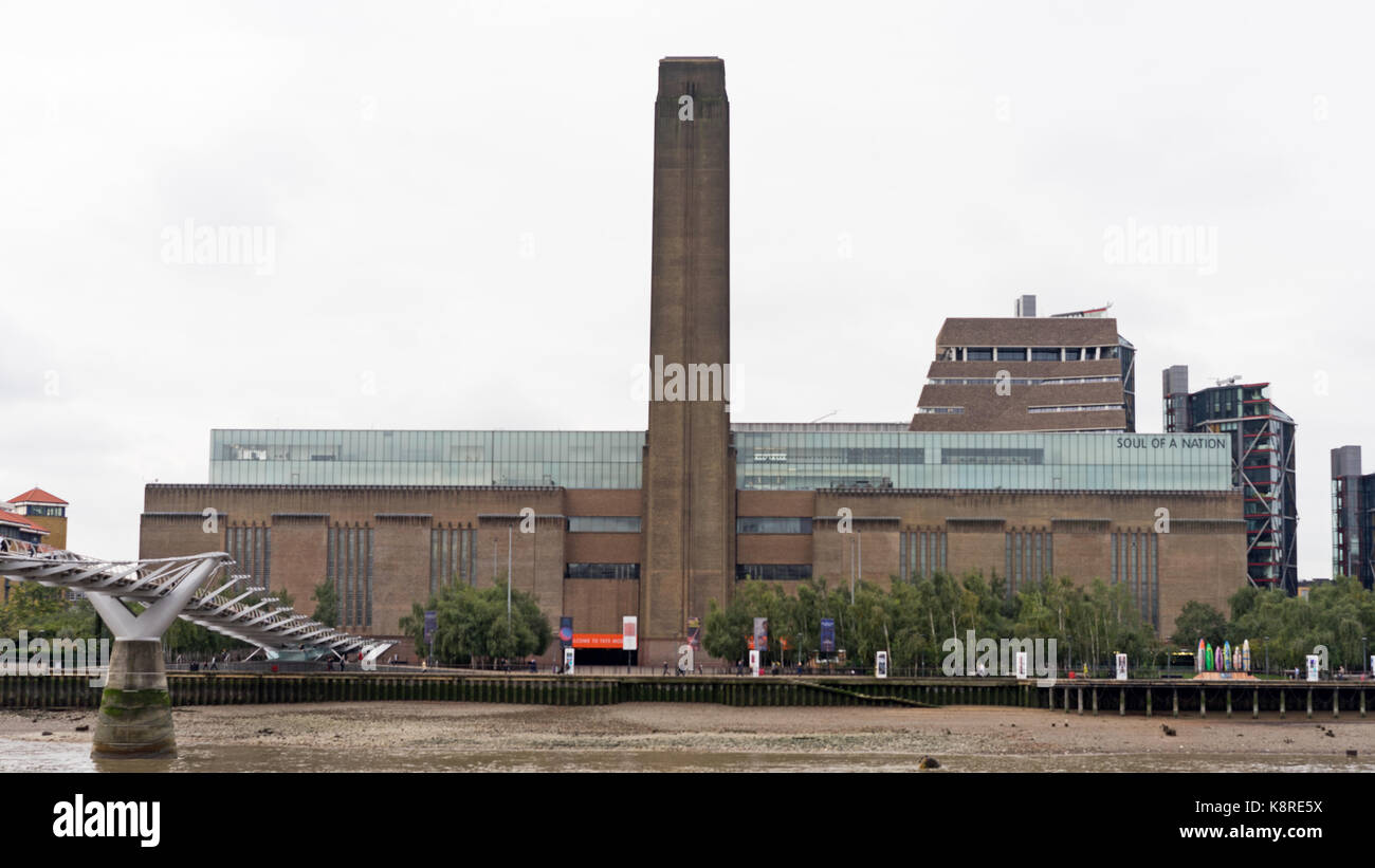 Tate Modern Stock Photo