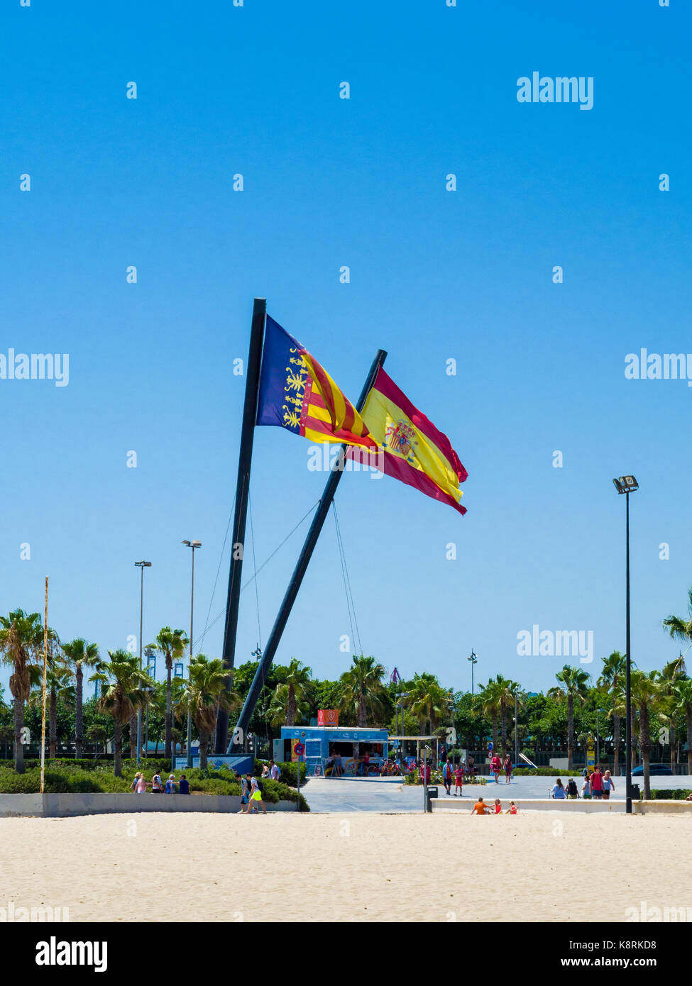Large Spanish and Valencian flags by the promenade, Paseo Maritimo and the Playa del Cabanyal