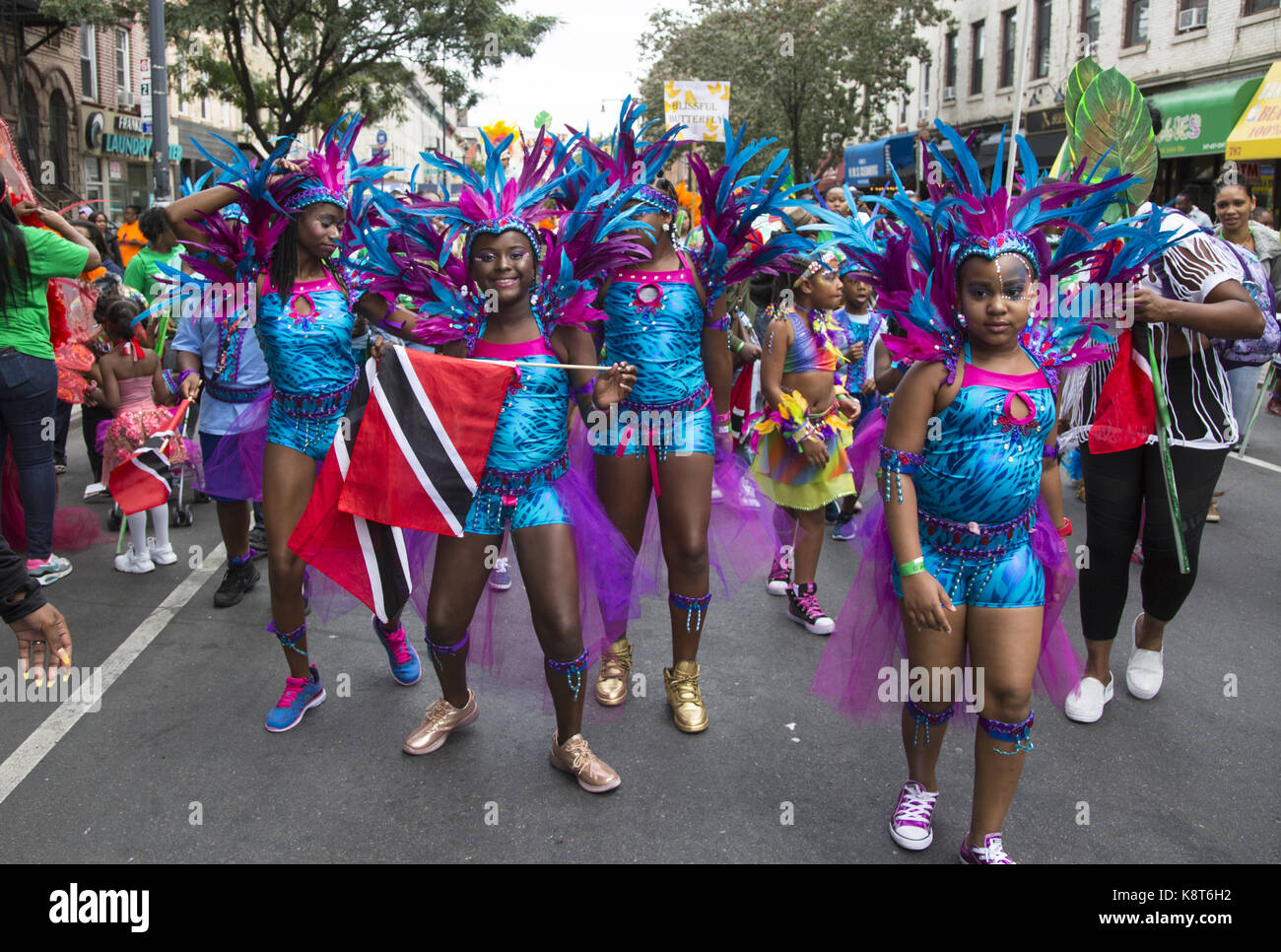 Costumes trinidad hires stock photography and images Alamy