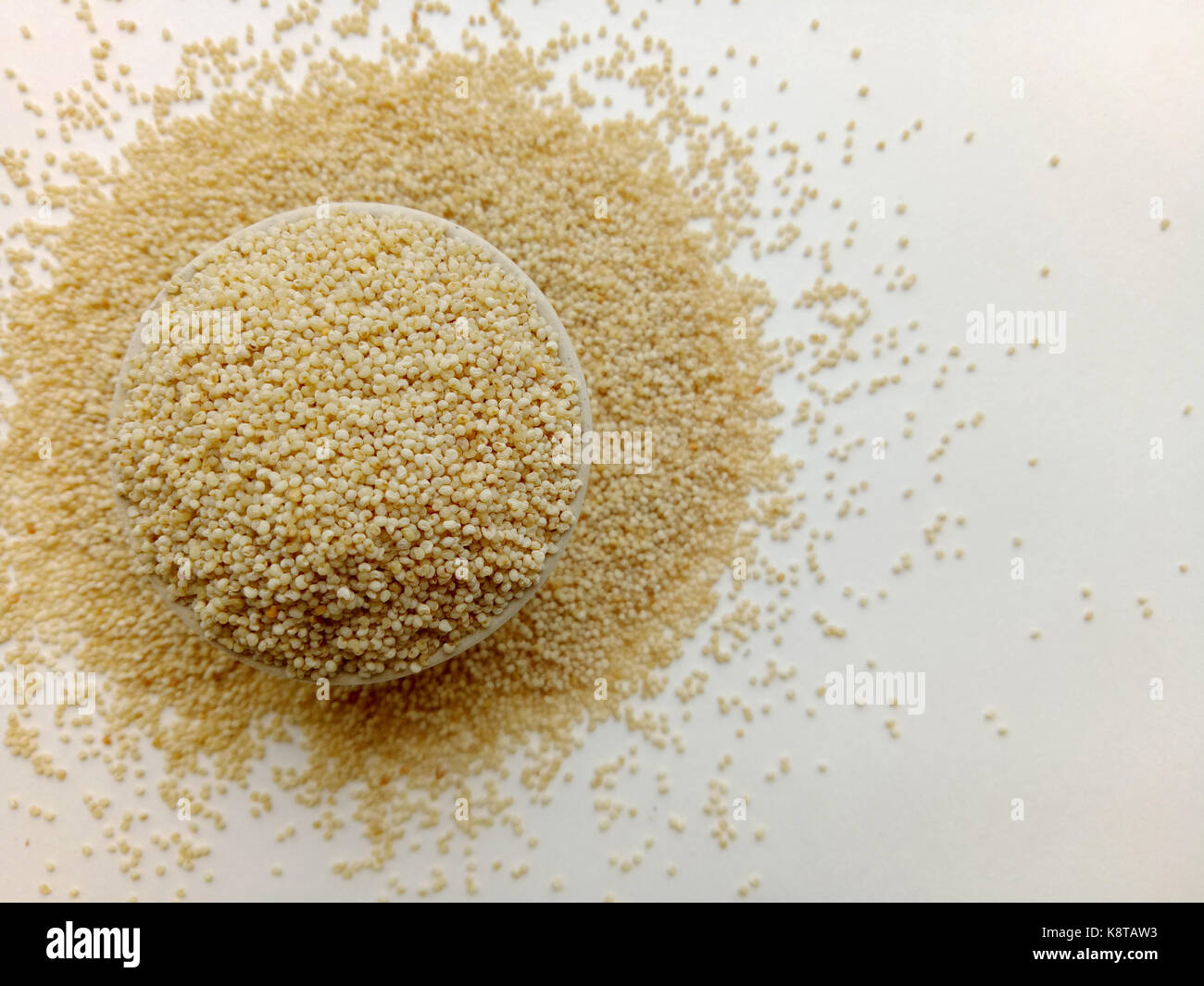 Tiny kidney shaped seeds hires stock photography and images Alamy