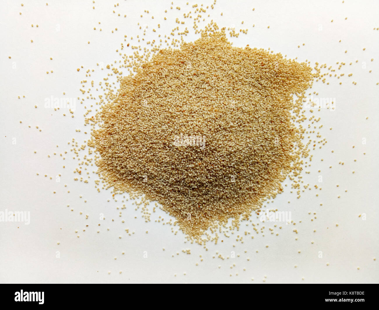 Tiny kidney shaped seeds hires stock photography and images Alamy