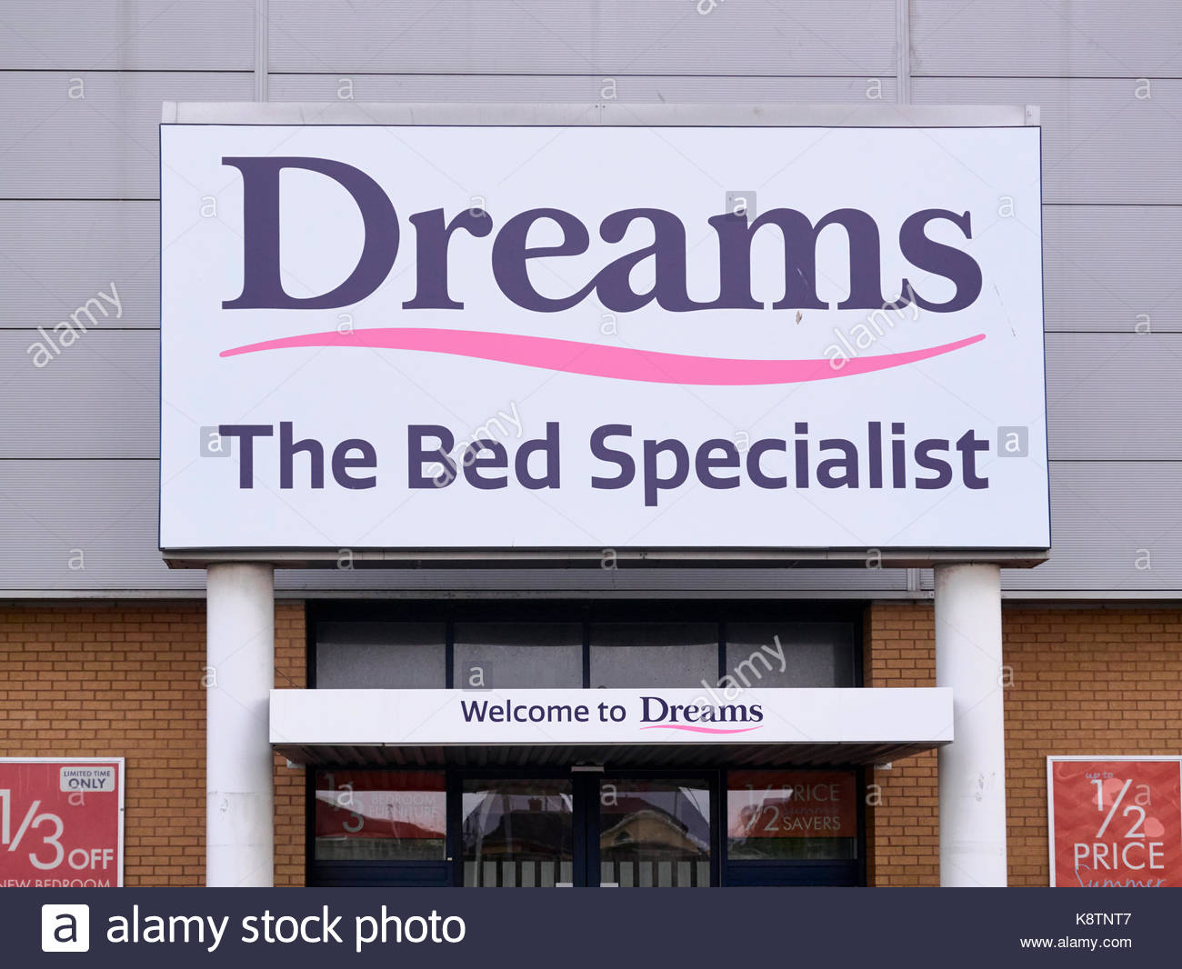 Dreams Bed Shop Stock Photos & Dreams Bed Shop Stock Images Alamy
