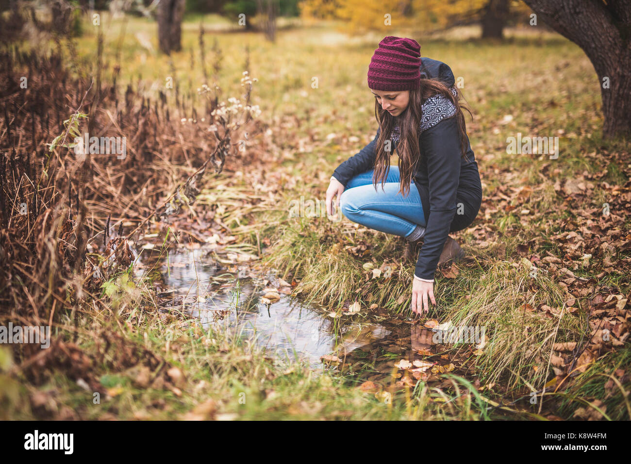 November Woman Autumn Woman in fall time of november month Stock Photo - Alamy