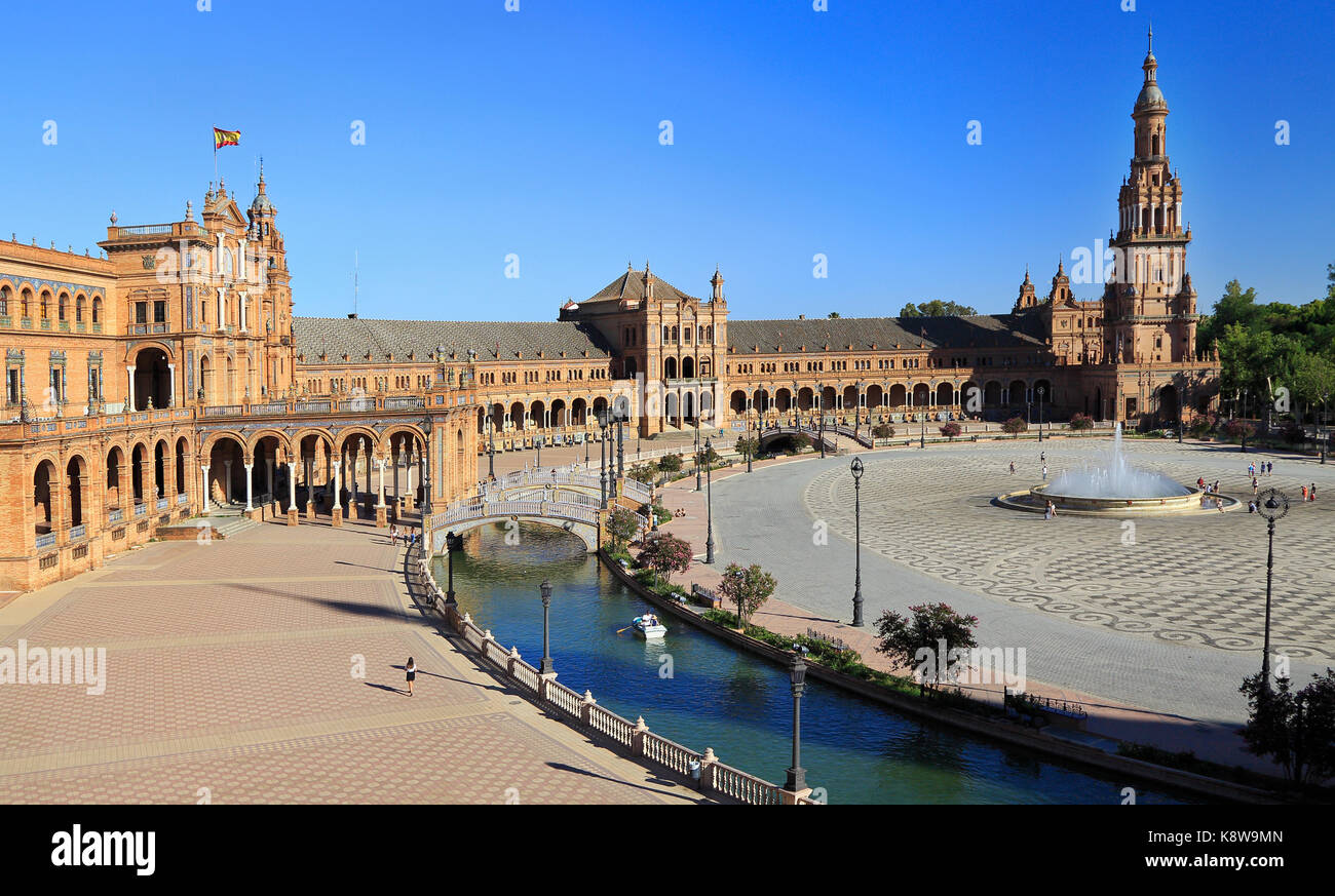 history-of-seville-hi-res-stock-photography-and-images-alamy