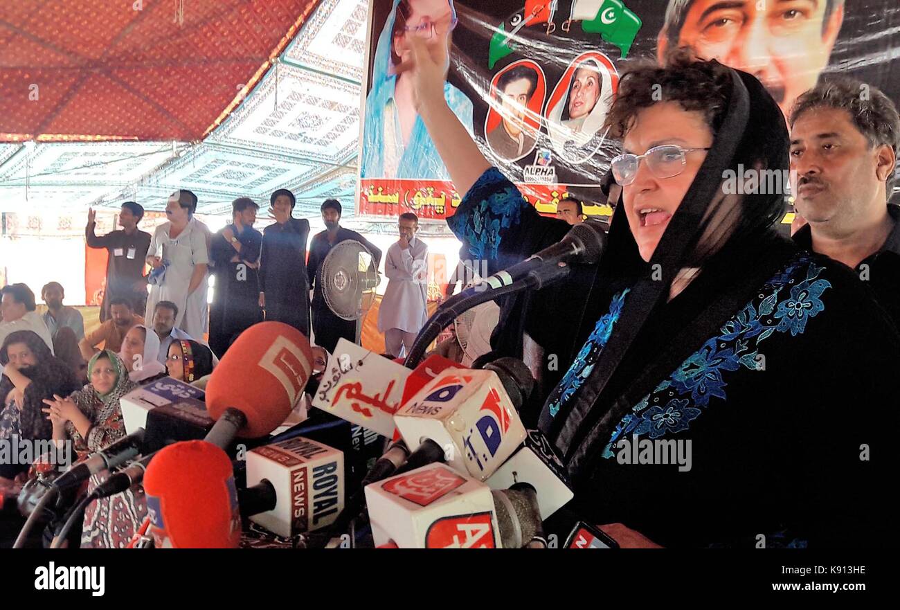 Ghinwa Bhutto High Resolution Stock Photography and Images - Alamy