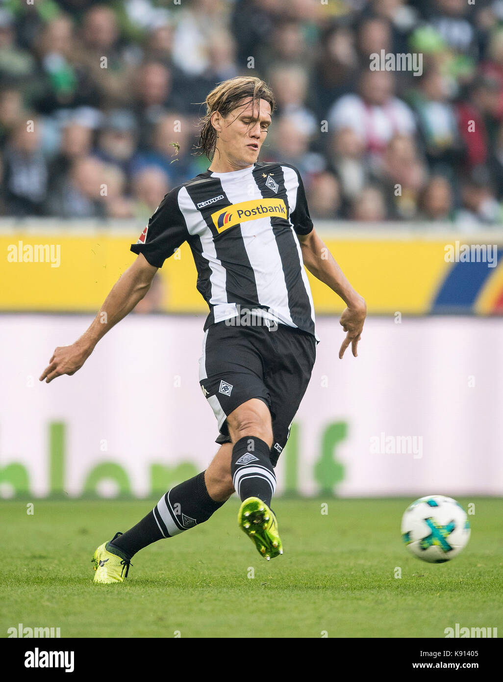 Jannik VESTERGAARD (MG) Aktion, Fussball 1. Bundesliga, 5. Spieltag