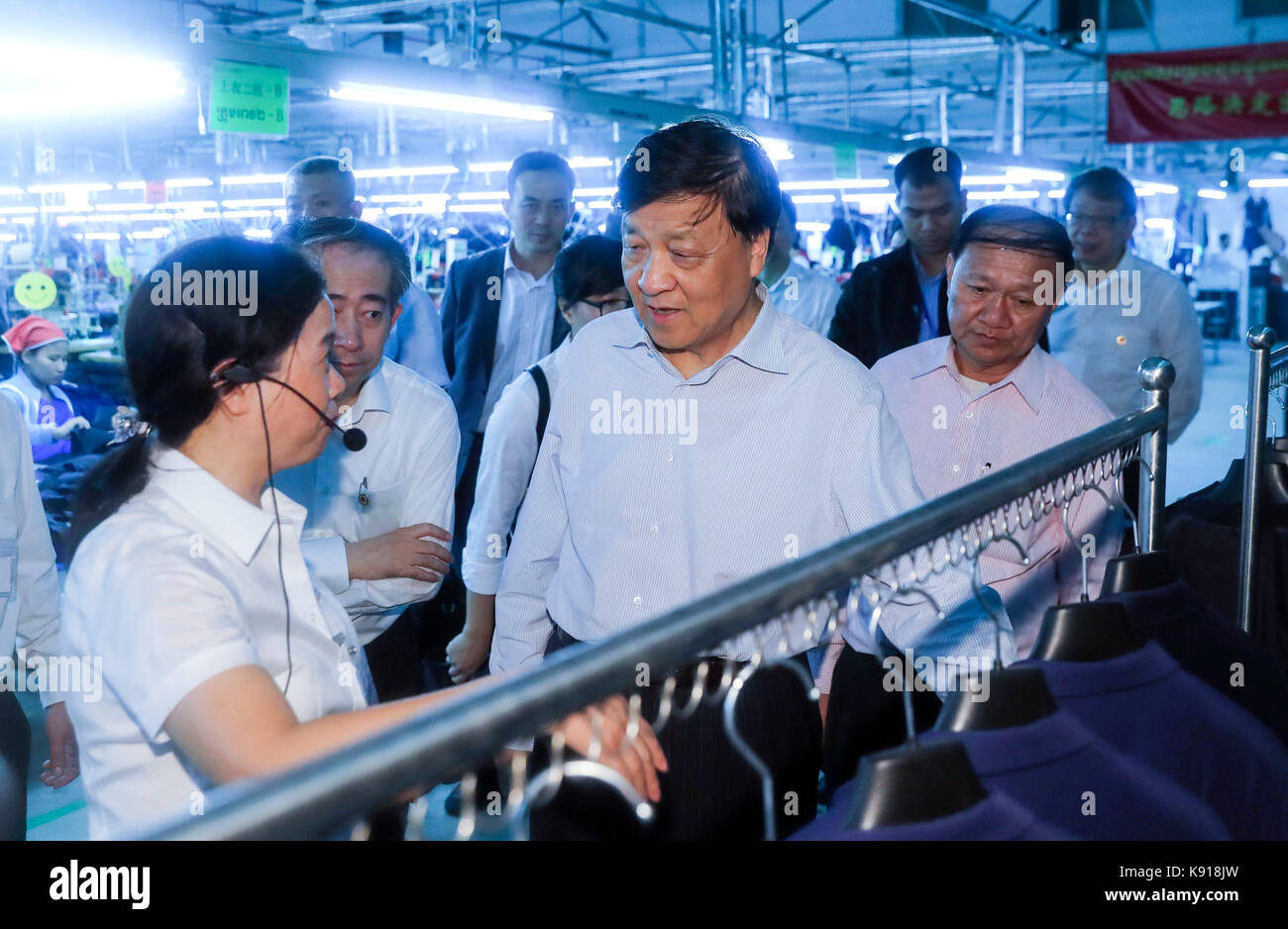 Phnom Penh, Cambodia. 21st Sep, 2017. Liu Yunshan, a member of the Standing Committee of the Political Bureau of the Communist Party of China Central Committee, visits a special economic zone jointly developed by China and Cambodia in Preah Sihanouk province, Cambodia, Sept. 21, 2017. Liu paid an official visit to Cambodia from Sept. 19 to 21. Credit: Ding Lin/Xinhua/Alamy Live News Stock Photo